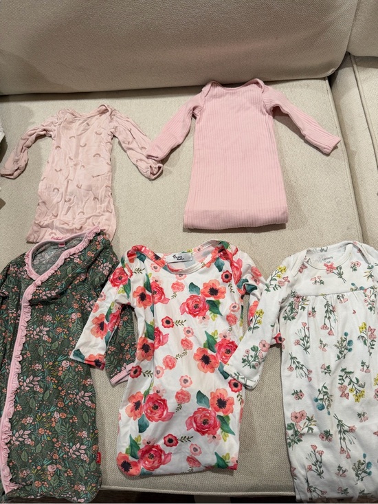 Other - Girls Floral and Pink Long Sleeve Gowns - 5 Pack